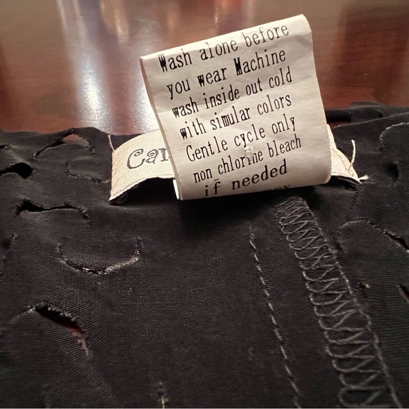 Black Women's Peekaboo Tunic Top - Picture 5 of 8